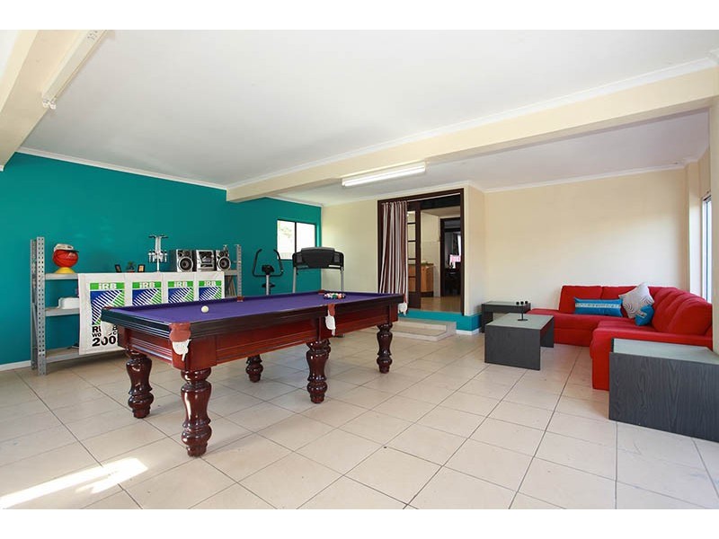 47 Scarborough Road, Redcliffe QLD 4020