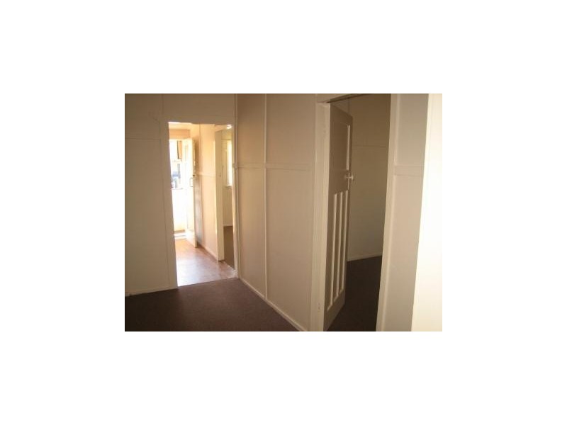 13 Jeffery Street, Redcliffe QLD 4020