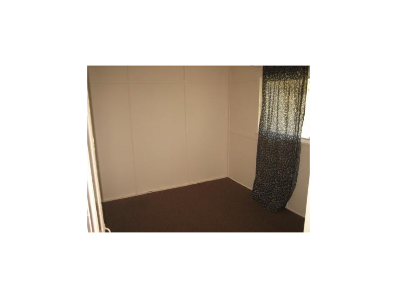 13 Jeffery Street, Redcliffe QLD 4020