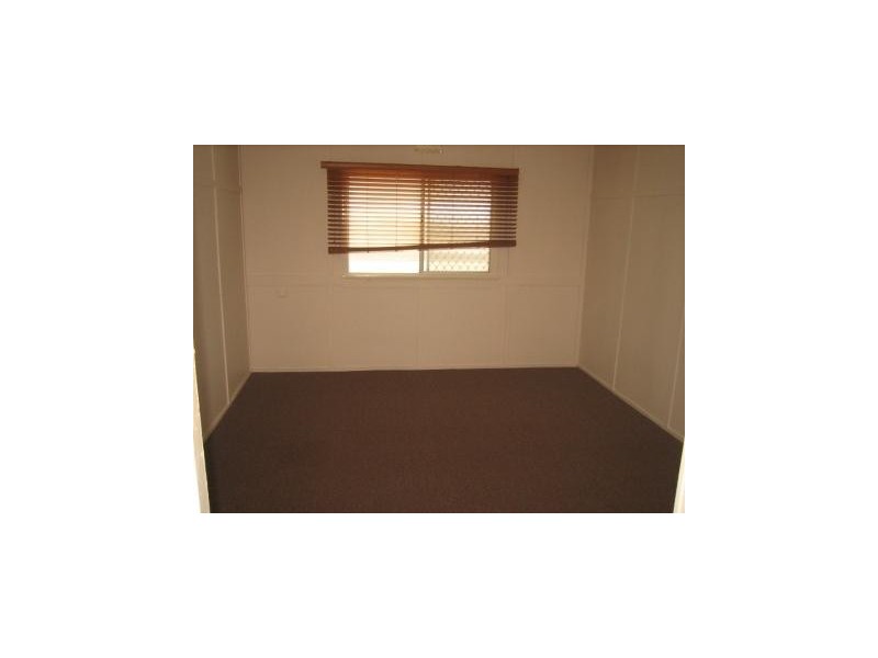 13 Jeffery Street, Redcliffe QLD 4020