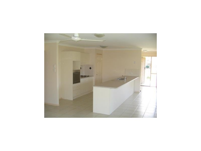 3 Sawrey Street, Rothwell QLD 4022