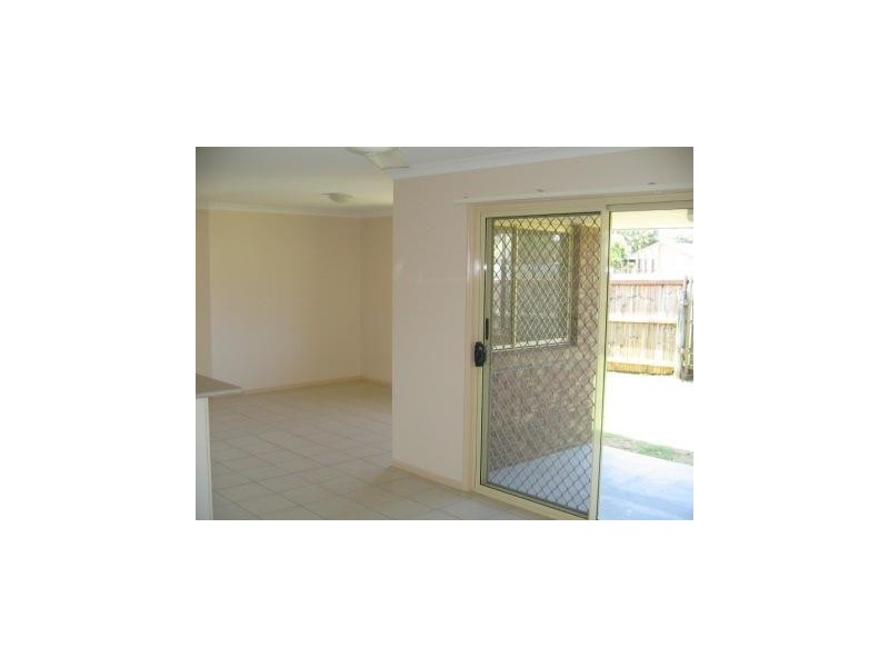 3 Sawrey Street, Rothwell QLD 4022