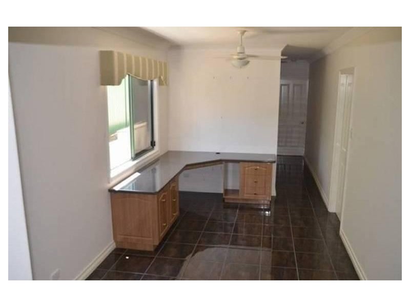 86 Longland Street, Redcliffe QLD 4020