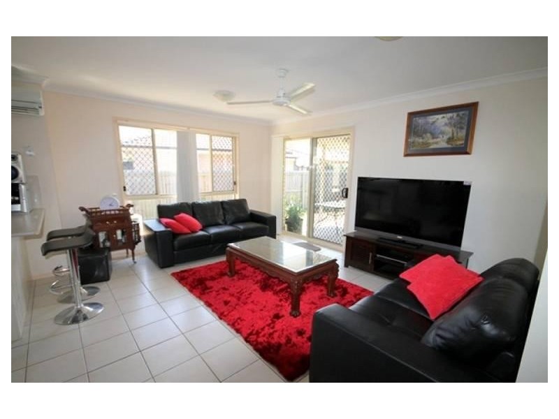 3 Hoddle Court, Rothwell QLD 4022