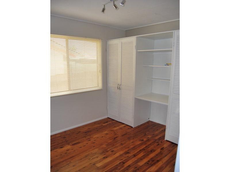 12a Tilley Street, Redcliffe QLD 4020