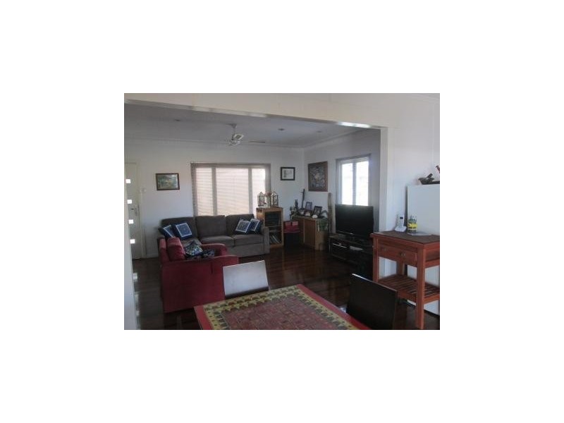 3 Lancaster Avenue, Redcliffe QLD 4020