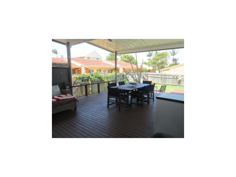 3 Lancaster Avenue, Redcliffe QLD 4020