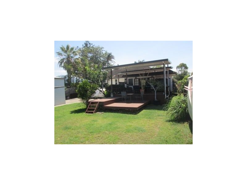 3 Lancaster Avenue, Redcliffe QLD 4020