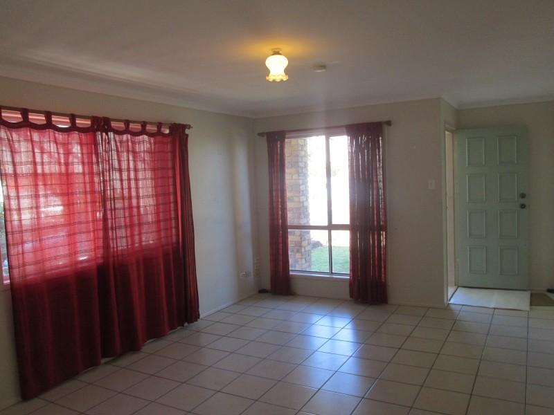 3a Fortune Street, Scarborough QLD 4020