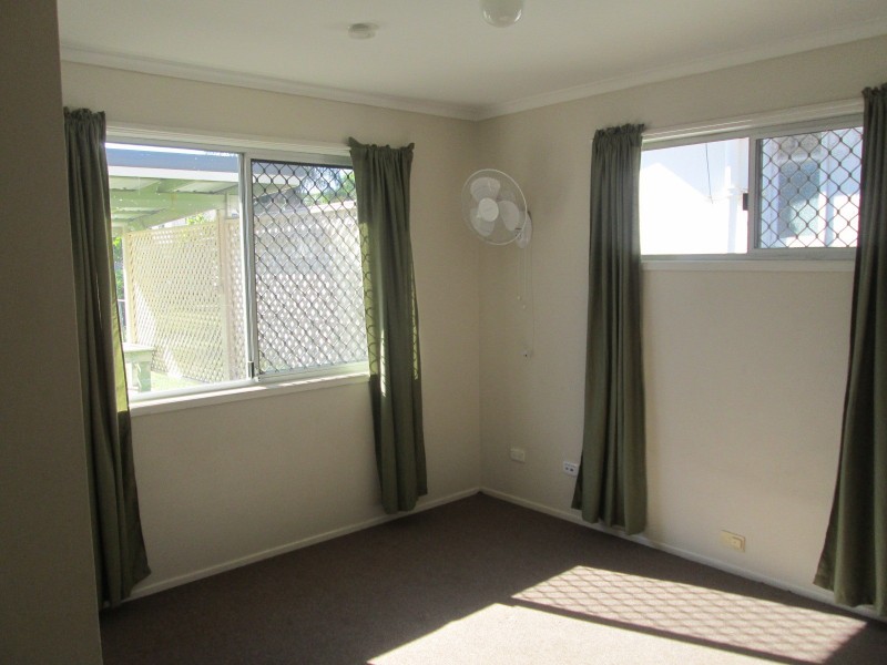 3a Fortune Street, Scarborough QLD 4020