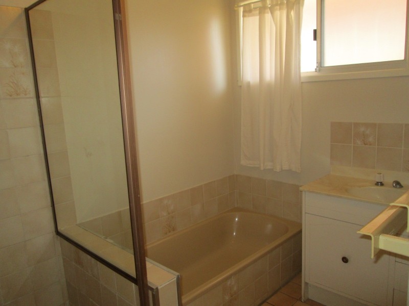 3a Fortune Street, Scarborough QLD 4020