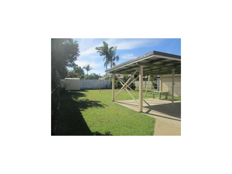 3a Fortune Street, Scarborough QLD 4020
