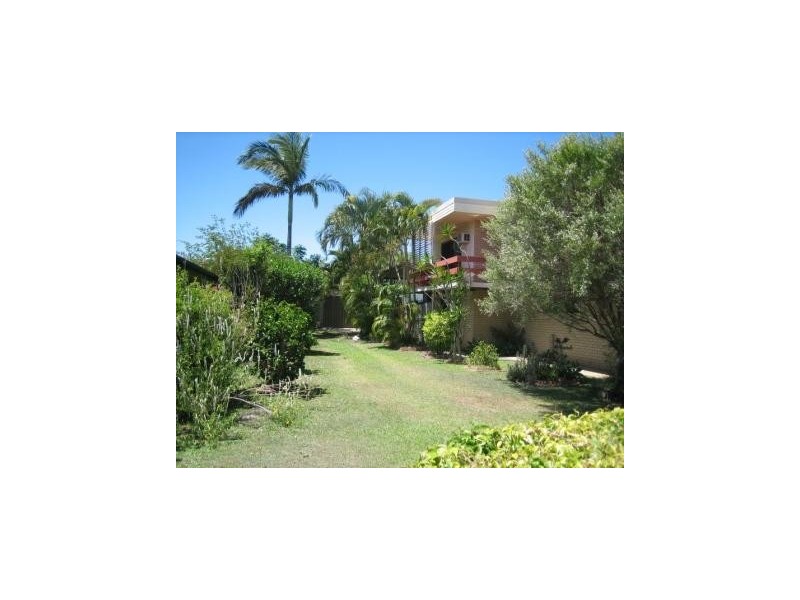 40 Bramble Street, Woody Point QLD 4019