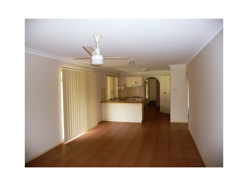 1 Trafalgar Court, Strathpine QLD 4500