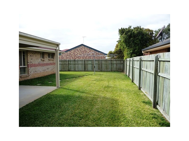 1 Trafalgar Court, Strathpine QLD 4500