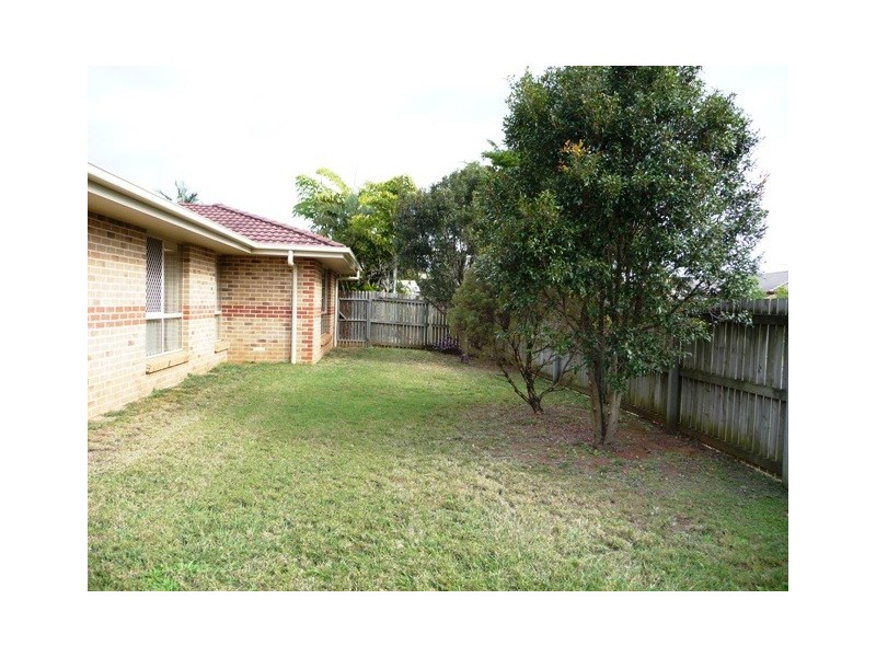 1 Trafalgar Court, Strathpine QLD 4500