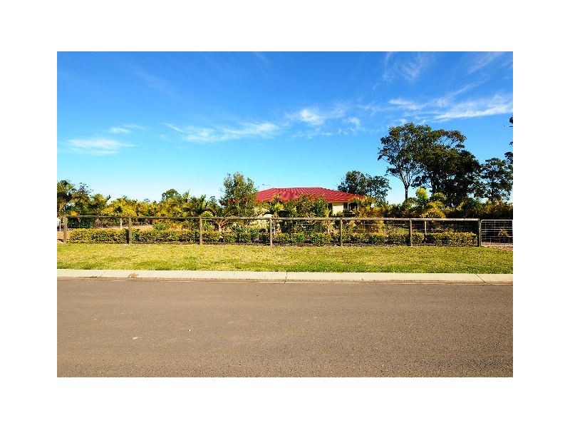 5 Jarrah Court, Burrum Heads QLD 4659