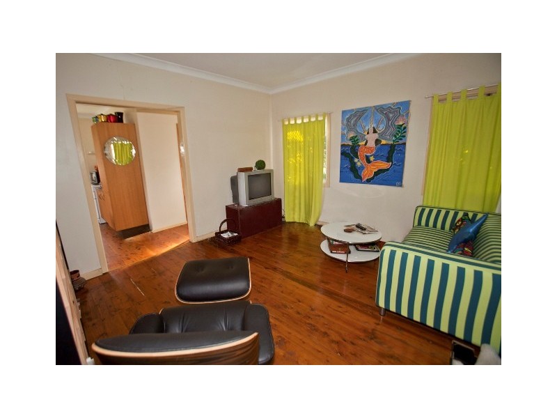 10 O’Loan, Petrie QLD 4502