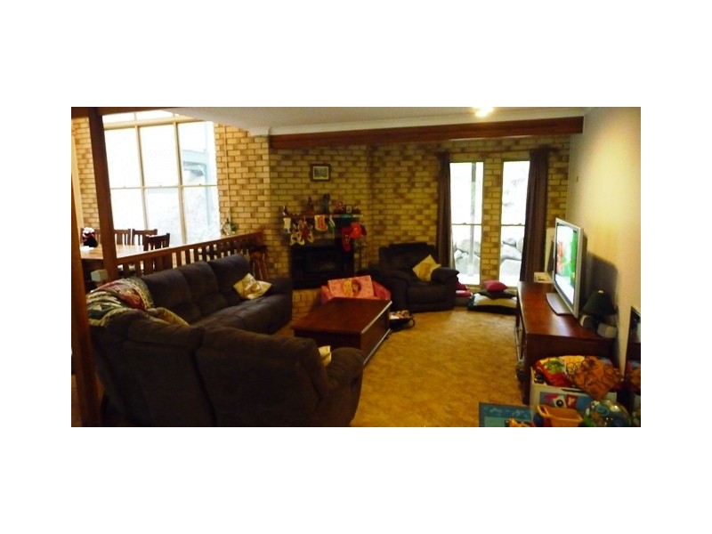 6 Sally Court, Warner QLD 4500