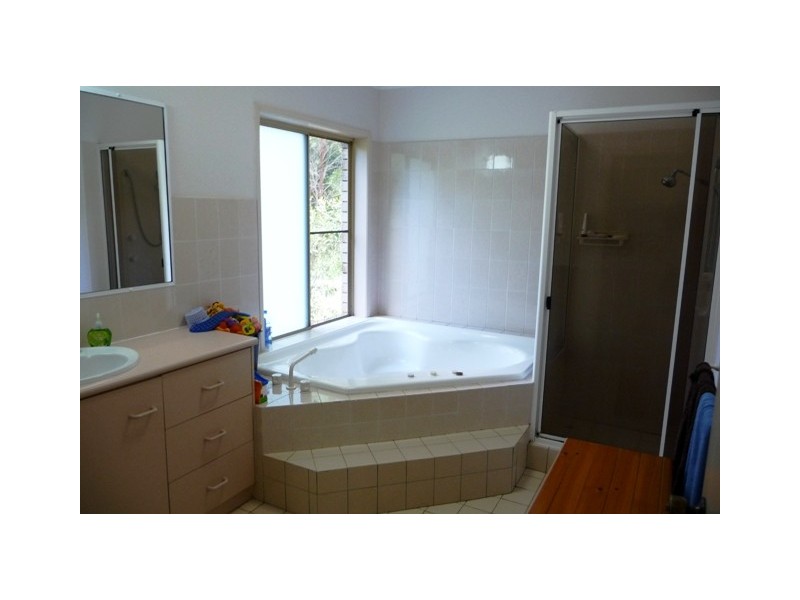 6 Sally Court, Warner QLD 4500