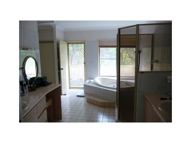 6 Sally Court, Warner QLD 4500