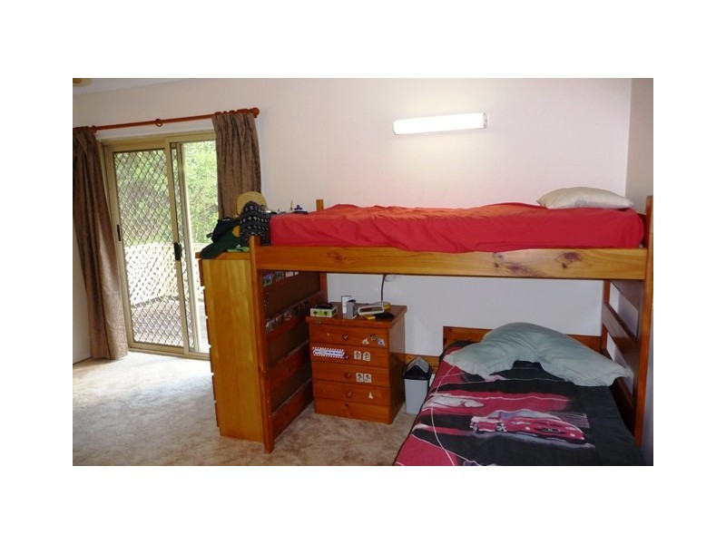 6 Sally Court, Warner QLD 4500