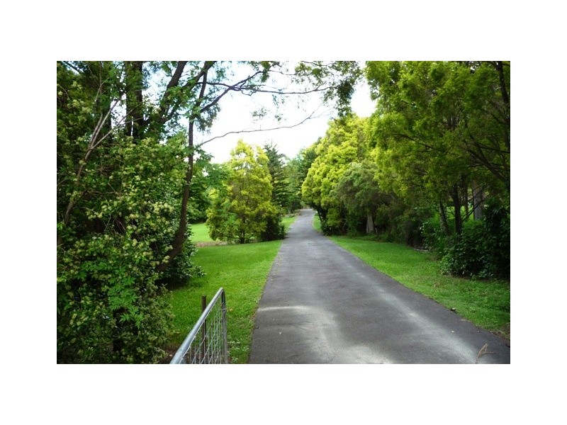 6 Sally Court, Warner QLD 4500