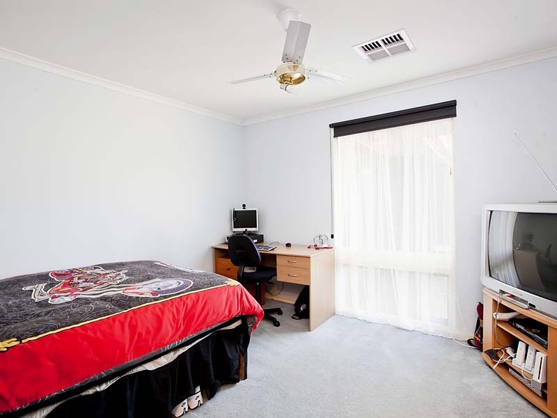 7 Amos Court, Morphett Vale SA 5162