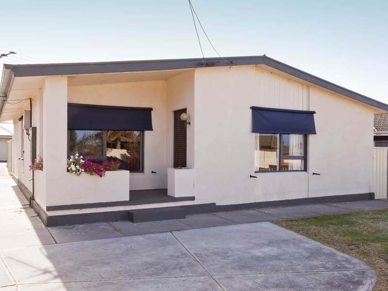 22 Pearce Street, O’sullivan Beach SA 5166