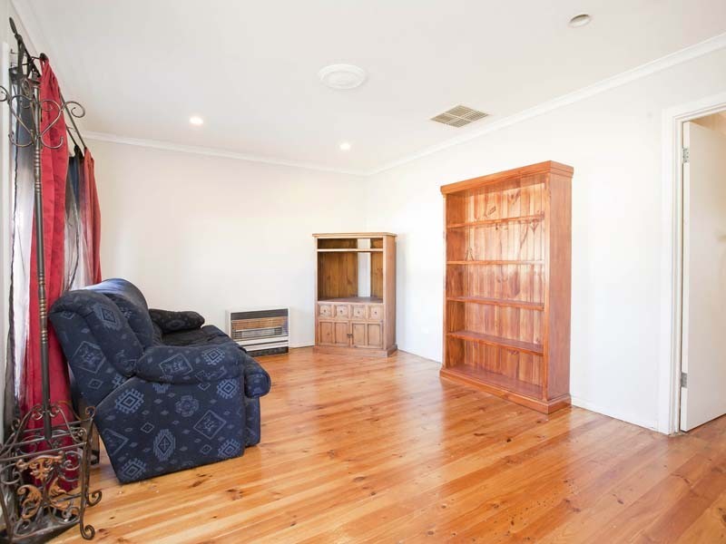 22 Pearce Street, O’sullivan Beach SA 5166