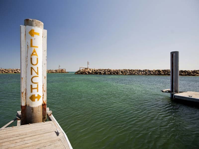 22 Pearce Street, O’sullivan Beach SA 5166