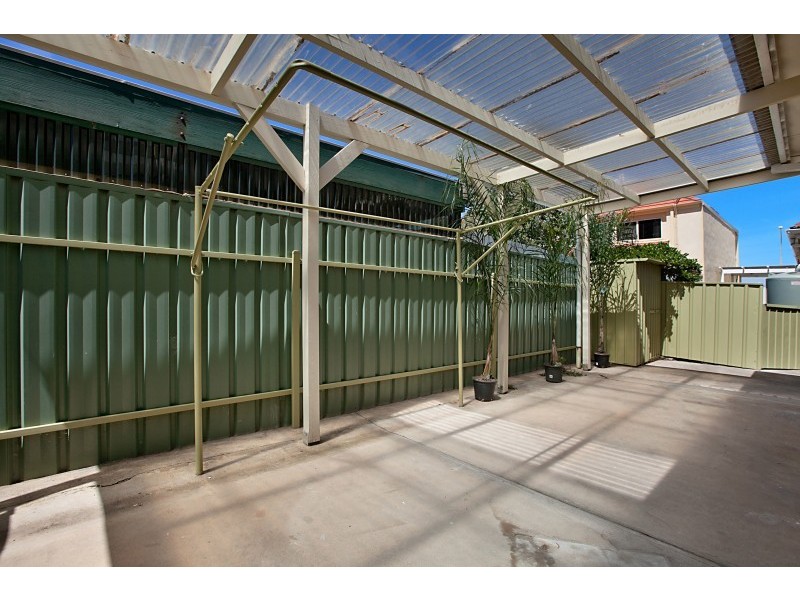 Unit 3, 39 Esplanade, Christies Beach SA 5165