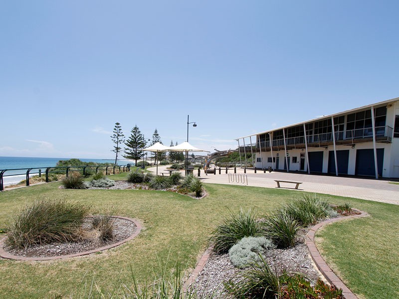 Unit 3, 39 Esplanade, Christies Beach SA 5165