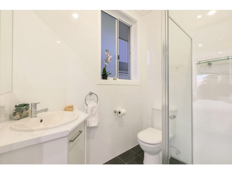 11 Second Avenue, Moana SA 5169