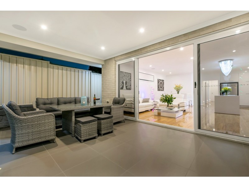 11 Second Avenue, Moana SA 5169