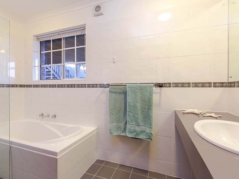 53 Valley View Drive, Mclaren Vale SA 5171