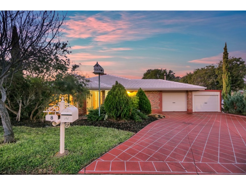 8 Montpelier Street, Woodcroft SA 5162