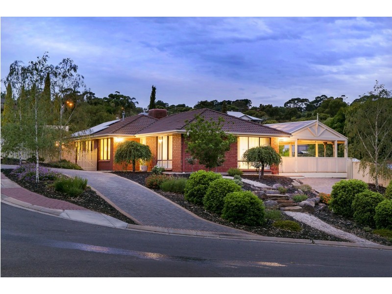 12 Unley Court, Onkaparinga Hills SA 5163