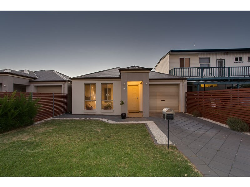 17 Compass Drive, Seaford SA 5169