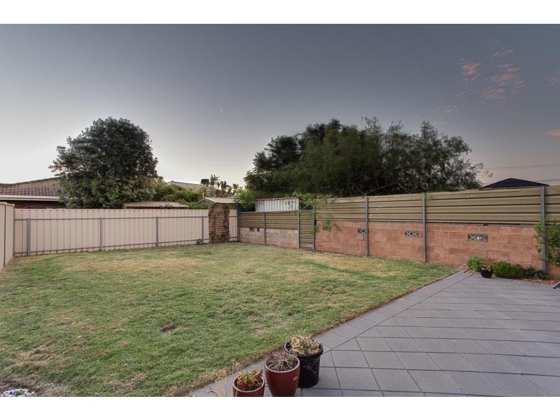 17 Compass Drive, Seaford SA 5169