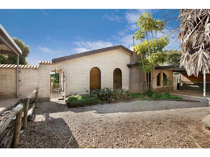 87 Trim Crescent, Old Noarlunga SA 5168