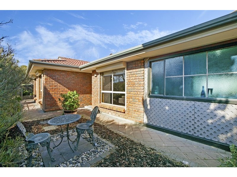 4 Martinique Drive, Seaford Rise SA 5169