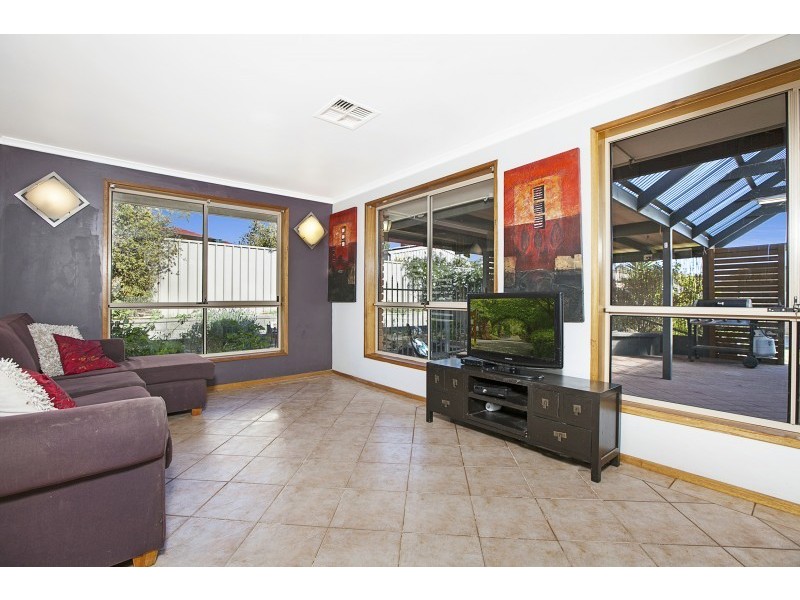 4 Martinique Drive, Seaford Rise SA 5169