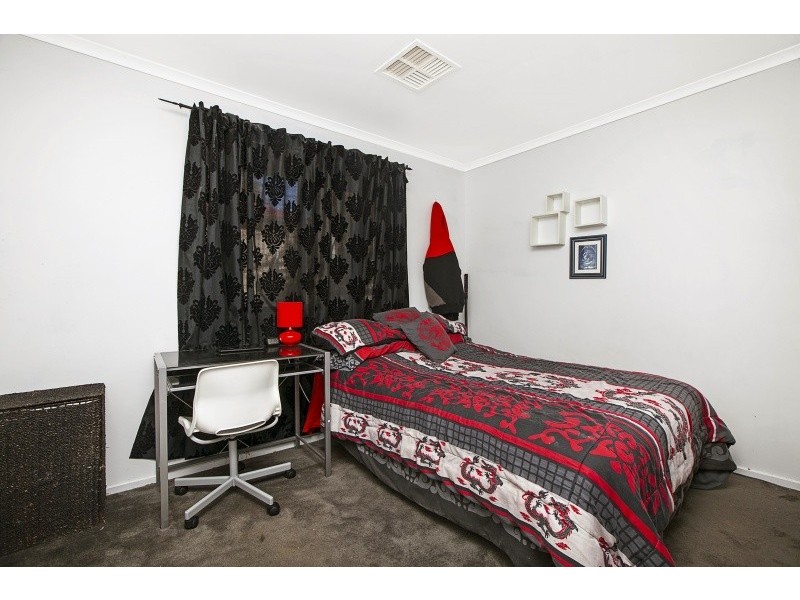4 Martinique Drive, Seaford Rise SA 5169