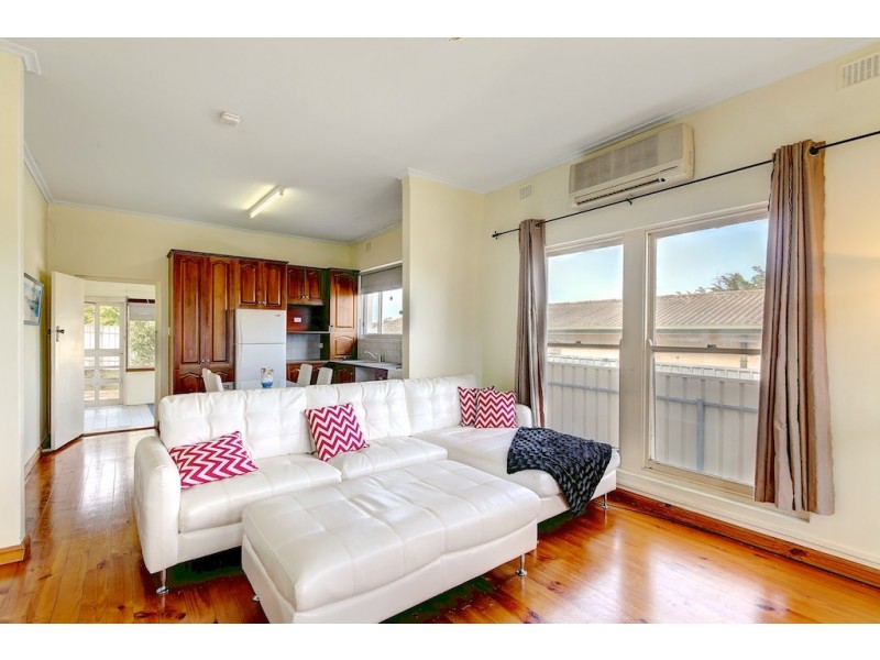 16 Roy Terrace, Christies Beach SA 5165