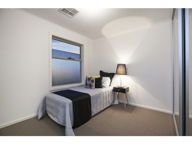 1 / 27 Roy Terrace, Christies Beach SA 5165