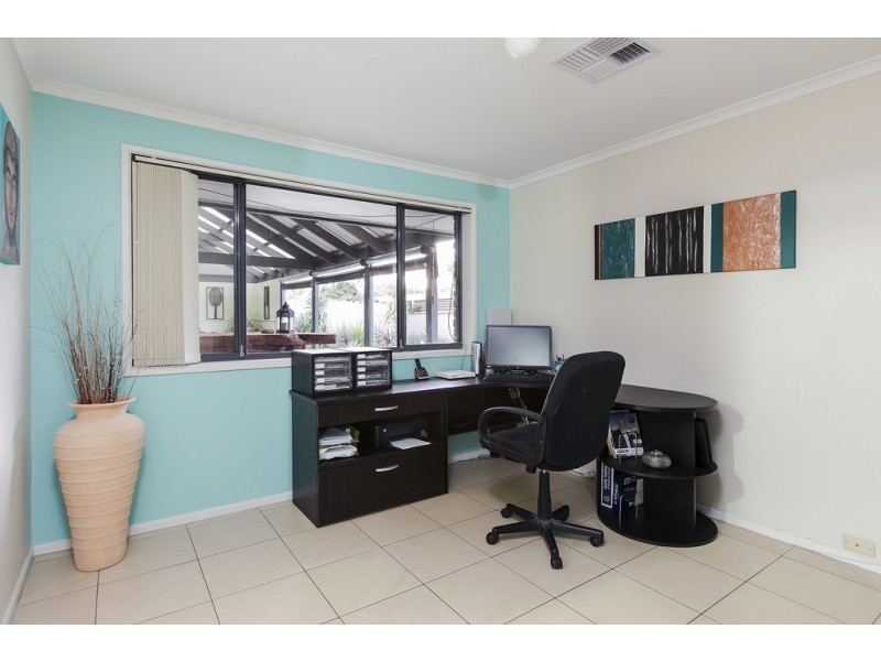 14 Cowrie Drive, Seaford Rise SA 5169