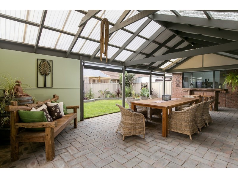 14 Cowrie Drive, Seaford Rise SA 5169