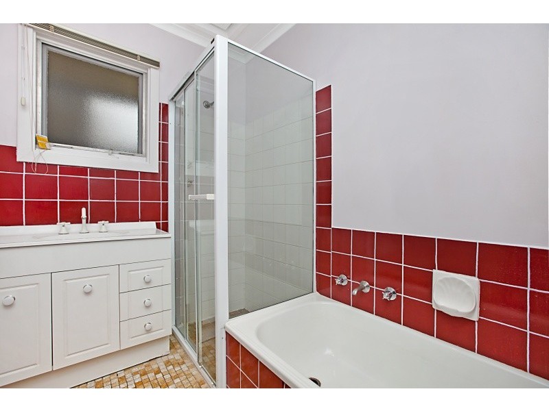 25 Barnabas Crescent, Christie Downs SA 5164