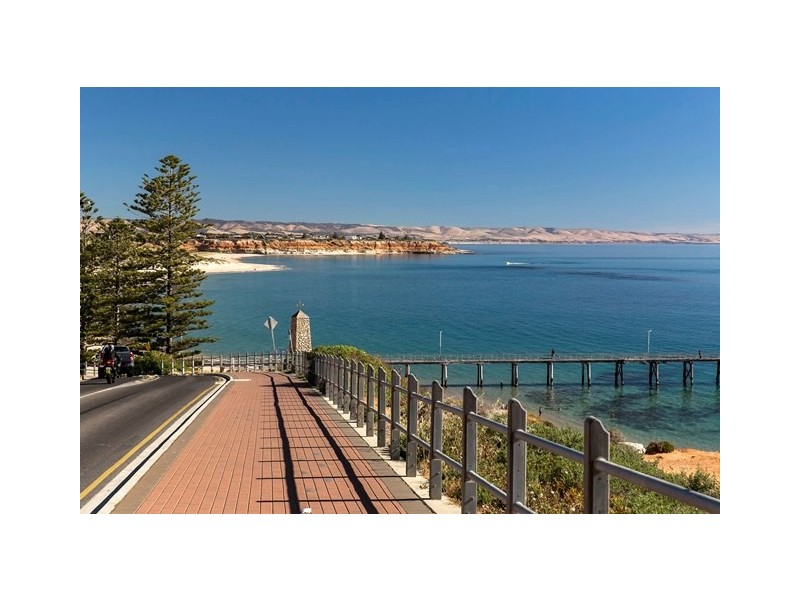 4 Dale Avenue, Christies Beach SA 5165